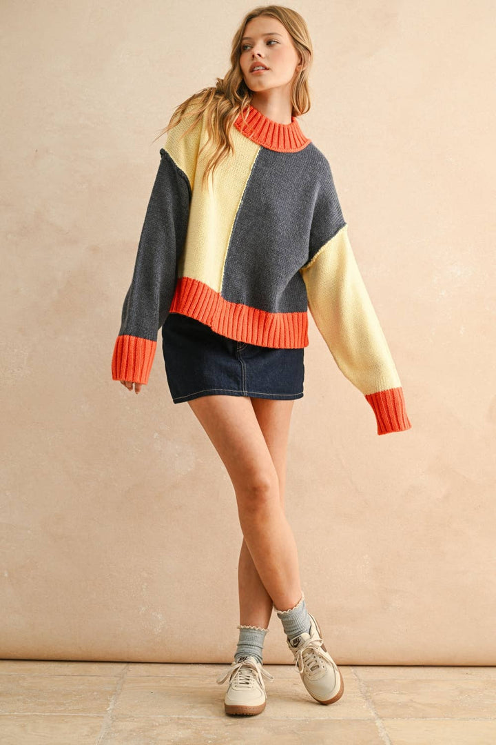 COLOR BLOCK SWEATER IN BANANA & NAVY