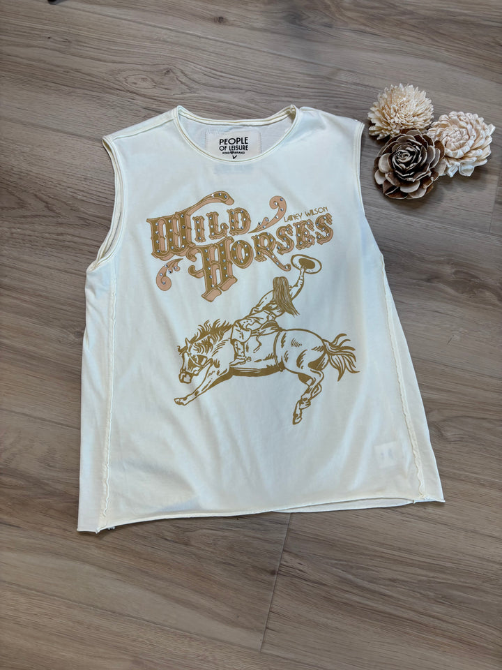 Lainey Wilson Wild Horse Tank