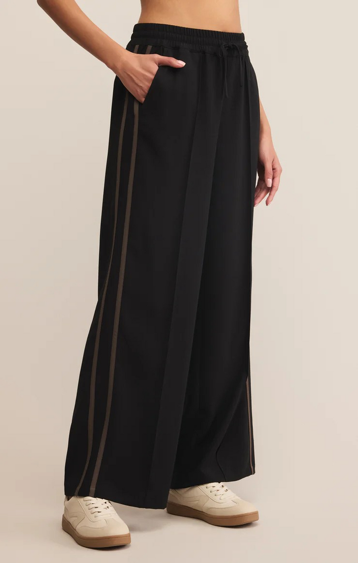 Saunder Track Pant in Black