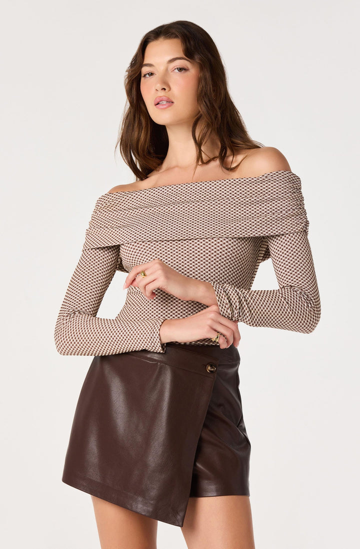 ASTR the Label Oaklee brown faux leather skort