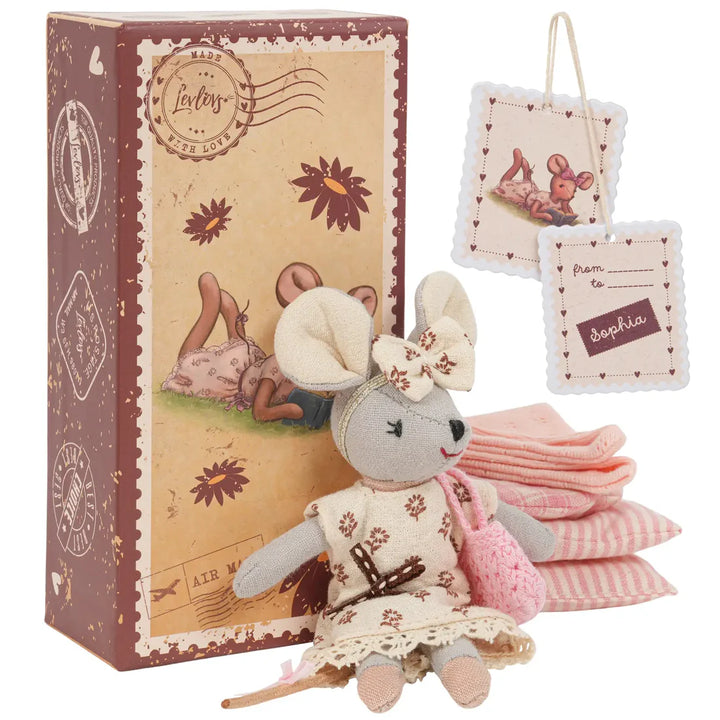 LEVLOVS Mouse Sophia in Stamp Box with Bedding