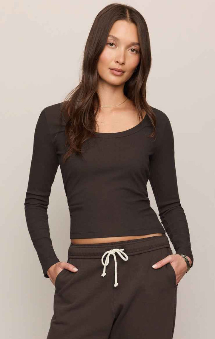 ZSU Greyson Scoop Long Sleeve Tee in Cocoa Bean