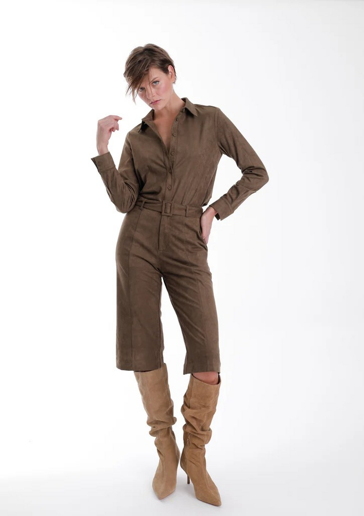 Veronica Suede Blouse in Olive