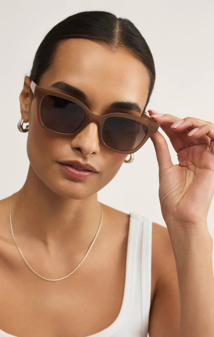 High Tide Polarized Sunglasses in Taupe