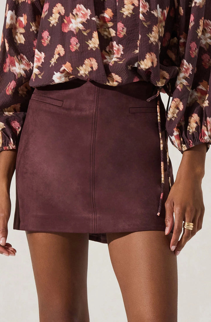 Laudine Faux Suede Mini Skirt in Plum